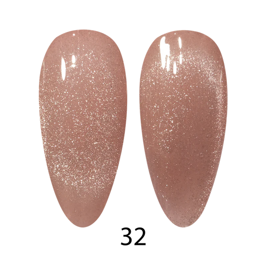 DC 9D Cat Eye Creamy #32- Catsanova