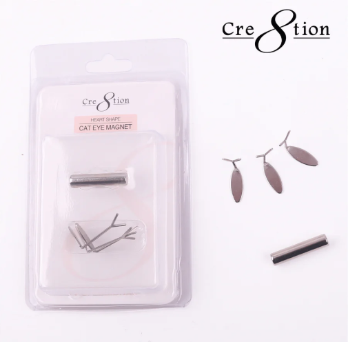 Cre8tion Heart Shape Cat Eye Magnet